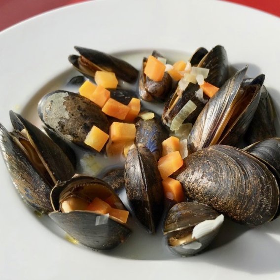 Moules au vin blanc