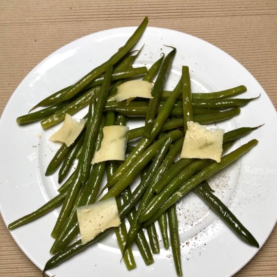 Bohnen mit einem Hauch Knoblauch