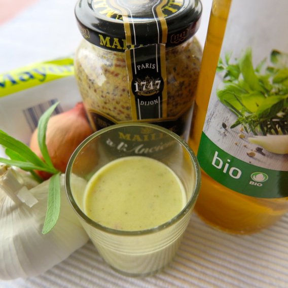 Französische Salatsauce