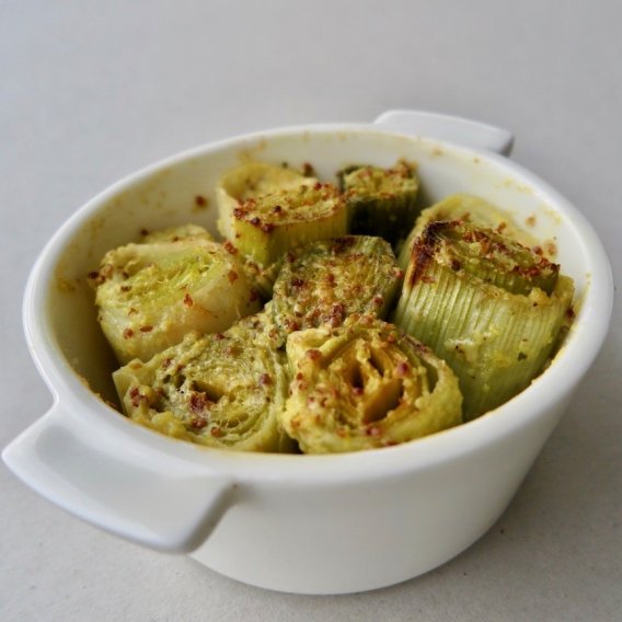 Lauch-Minigratin mit Senfcrème