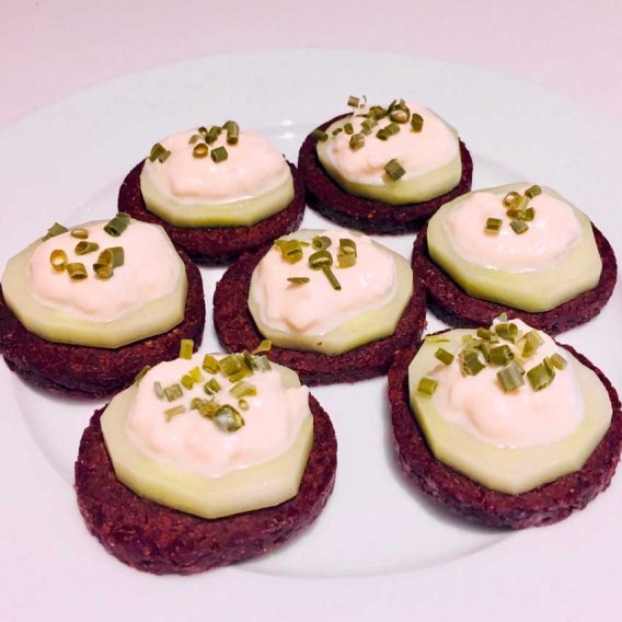 Meerrettichschaum-Häppchen