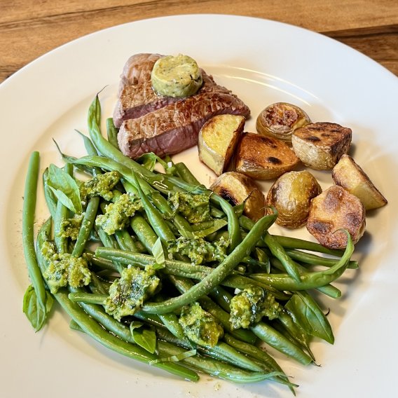 Grüne Bohnen mit Pistazienpesto