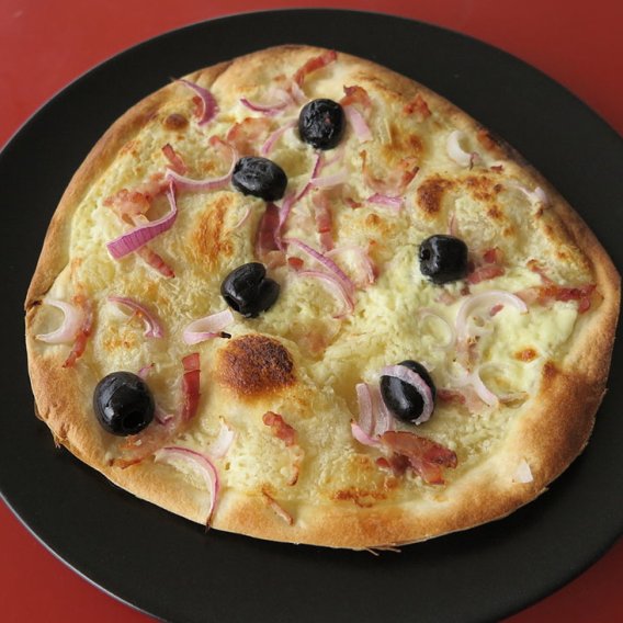 Elsässer Flammkuchen