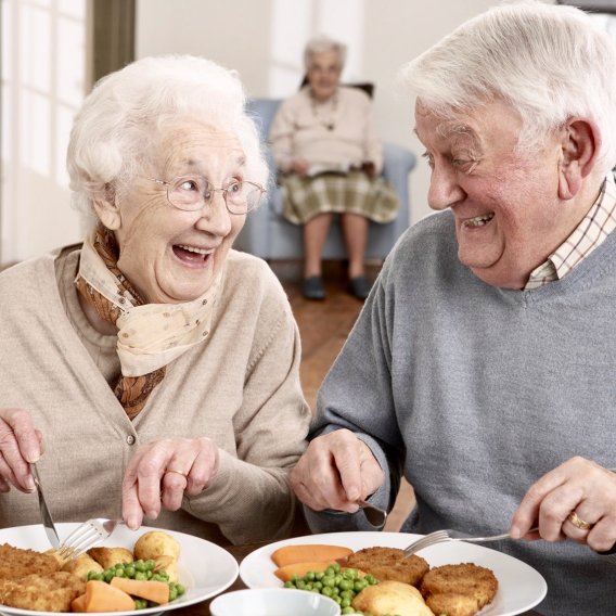 Essen im Alter