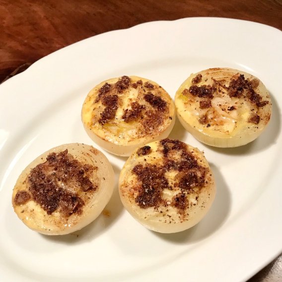 Grappazwiebel aus dem Ofen