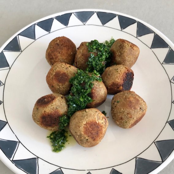 Kichererbsen-Erdnuss-Bällchen