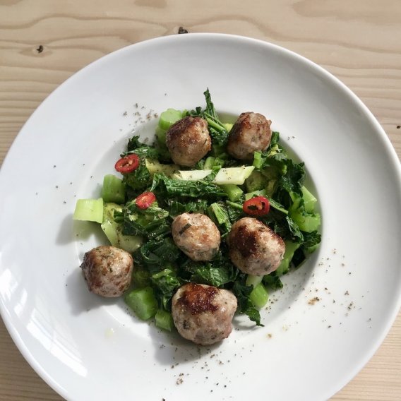 Schweinswurst mit Cima di Rapa