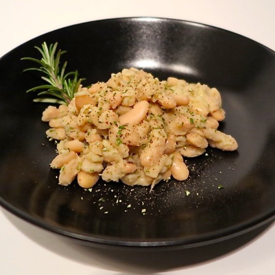 Weisse Bohnen mit Knoblauch und Rosmarin